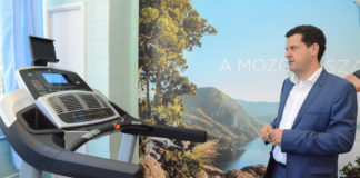 Modern futópadot adományozott az örökbefogadó