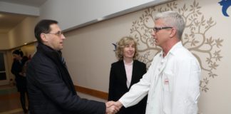 Miniszteri ajándék a szilveszterkor ügyeletben dolgozóknak