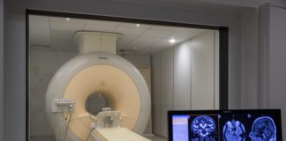 Műszaki okok miatt szünetel az MR vizsgálat