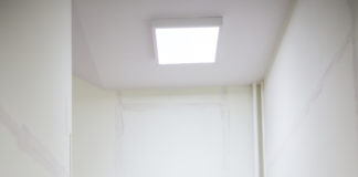 Felújítási munkálatok kezdődtek az “A” épület lépcsőházában